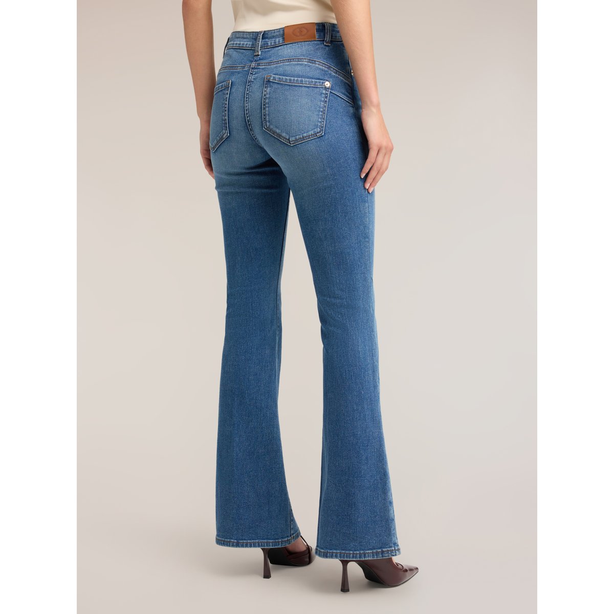 Jean flare Elle taille haute bleu, MOTIVI