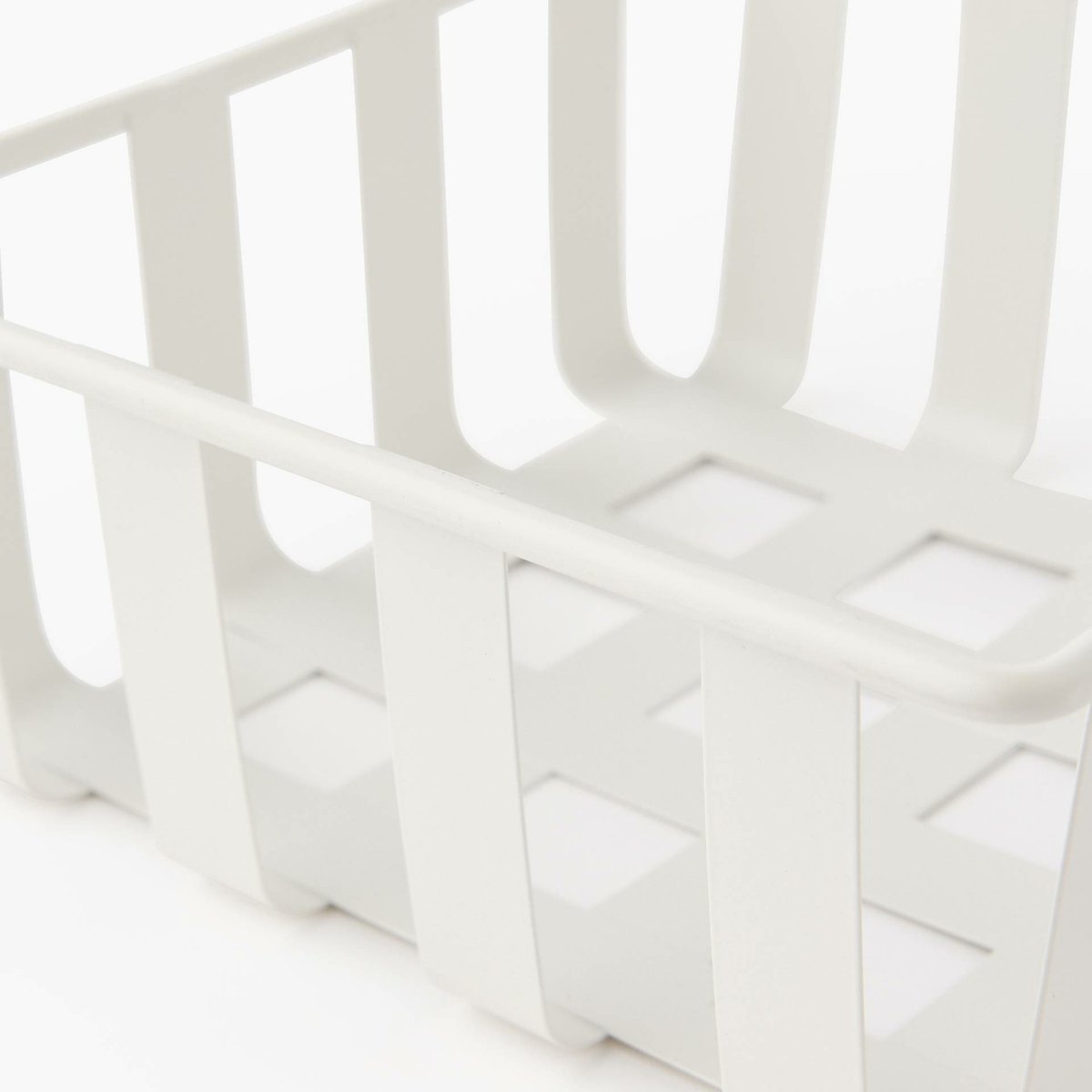 Panier en métal épais blanc, MONOPRIX