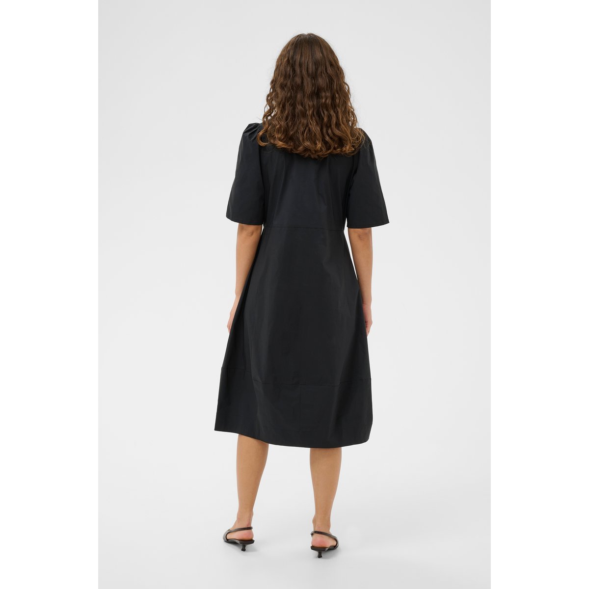 Robe noir, CULTURE