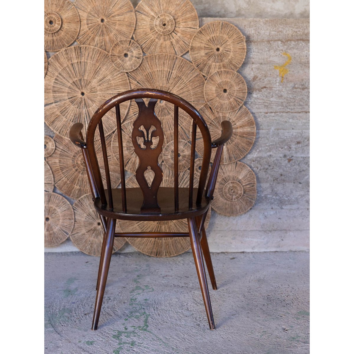 Lot de 6 chaises et fauteuils Ercol Claude N°1572 - Bon état bois foncé, DEBONGOUT