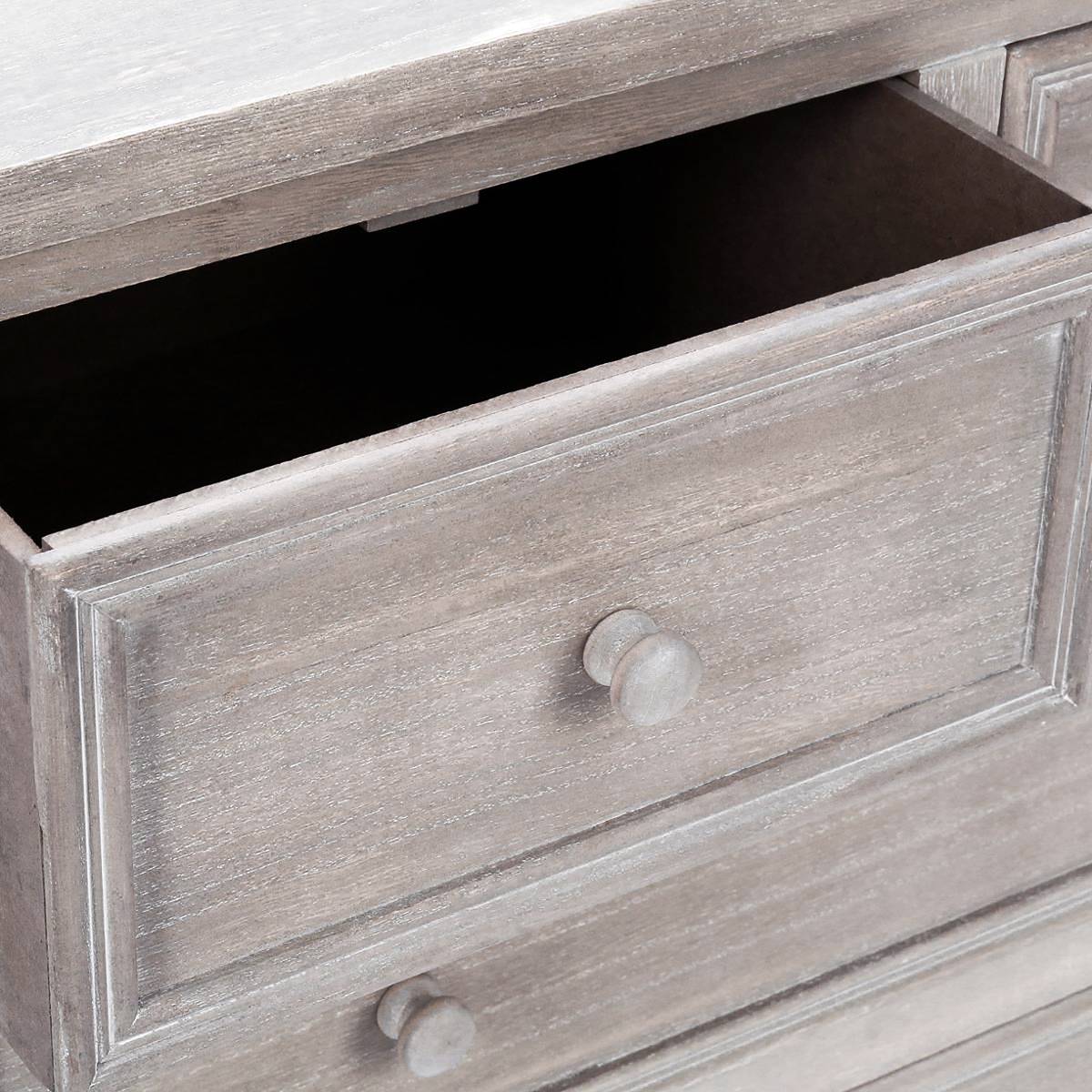 Commode 5 tiroirs moulures bois blanchi CHARME blanc cérusé, ATMOSPHERA