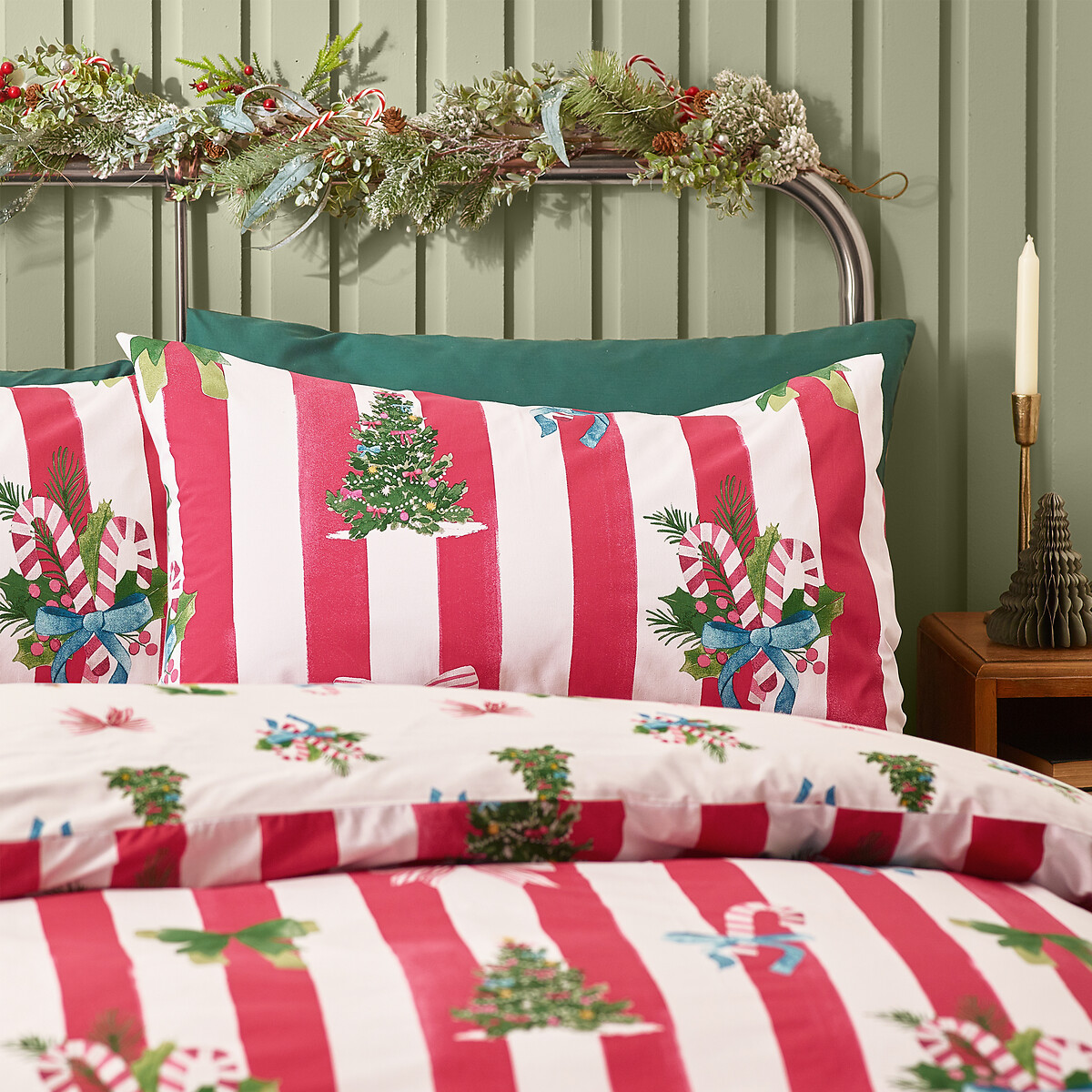 Christmas Stripe Reversible Duvet Cover and Pillowcase Set red, CATHERINE LANSFIELD