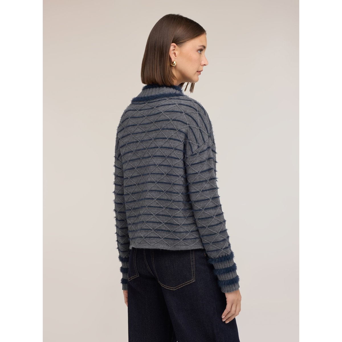 Pull jacquard à boutons gris, MOTIVI