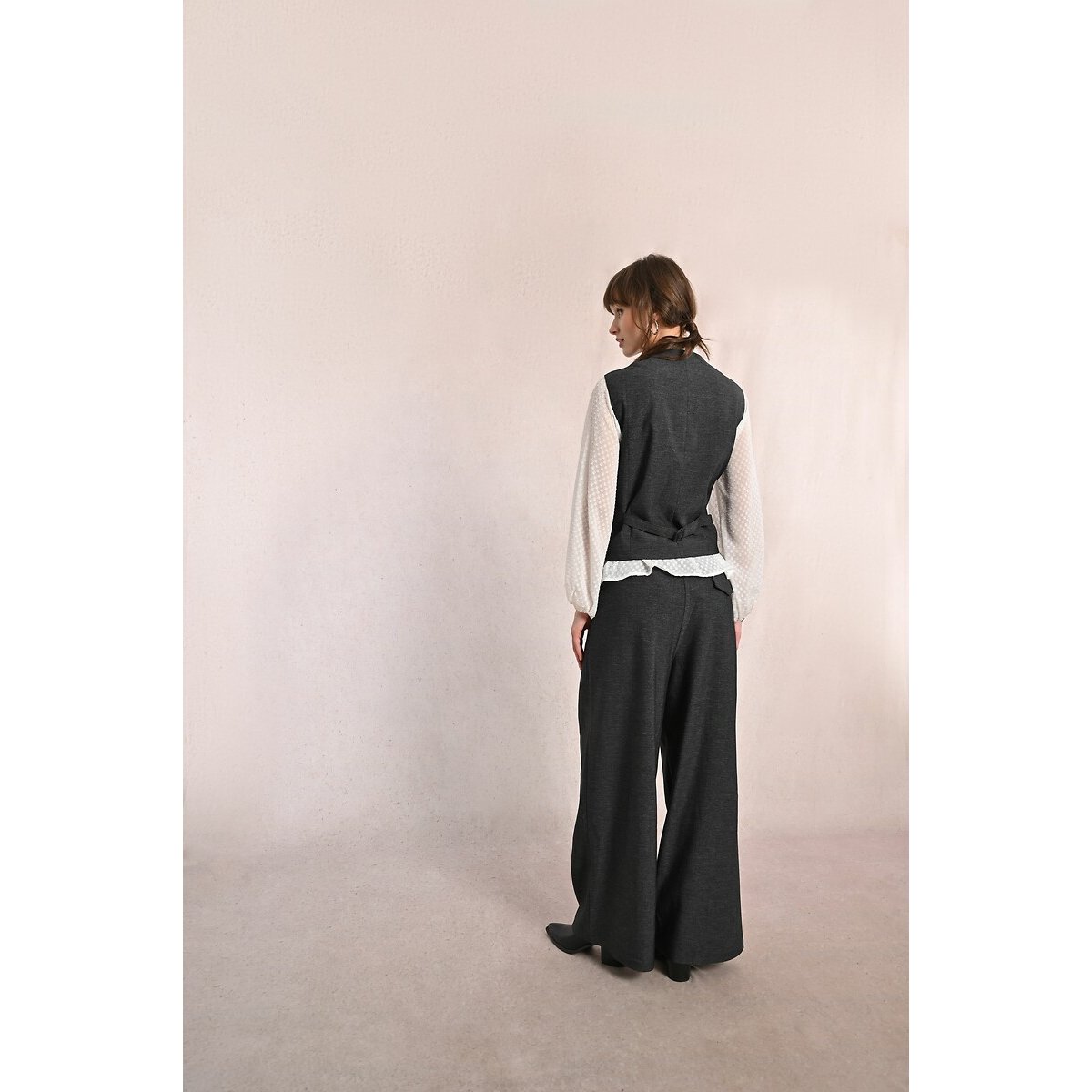 Straight Sleeveless Jacket grey, MOLLY BRACKEN