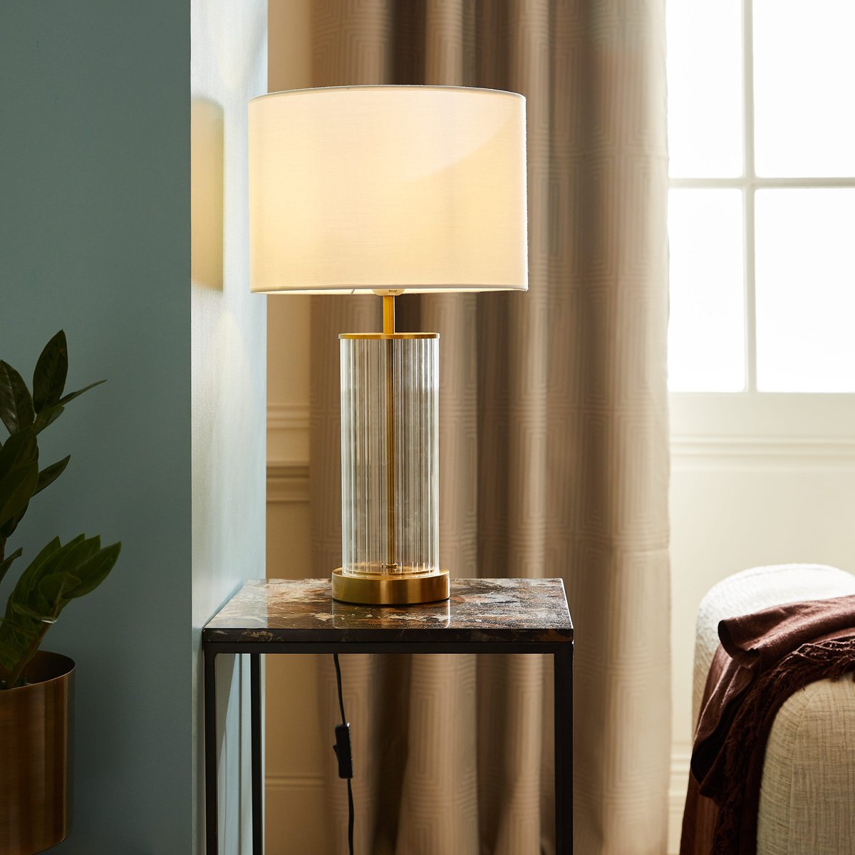 Lampe en verre, MAMIO incolore / transparent, INSPIRE