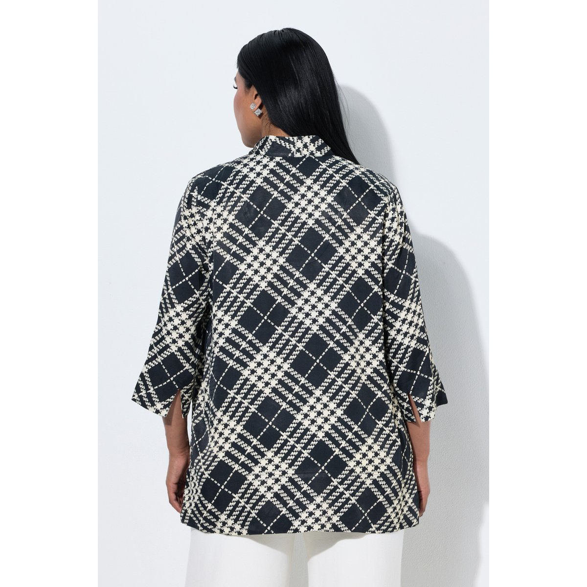 Blouse en satin à carreaux noir, ULLA POPKEN