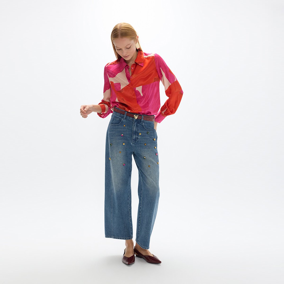 Jean droit orné de clous et pierres colorés denim bleu, LOLA CASADEMUNT