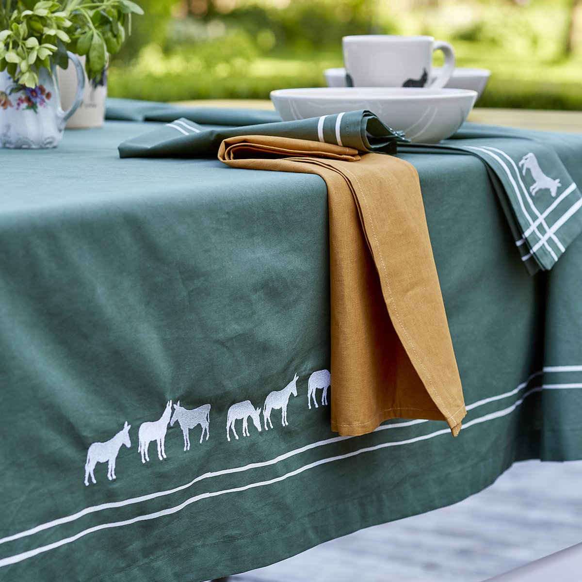Nappe RDV AU PRE kaki, SYLVIE THIRIEZ
