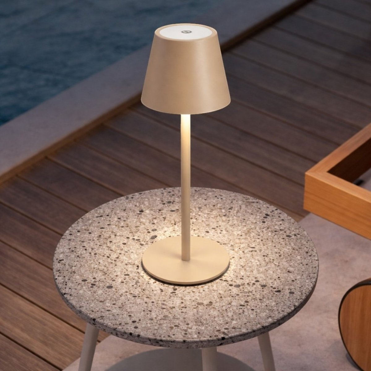 Lampe Sans Fil extérieur IP44 Pol beige sable beige, MILLUMINE