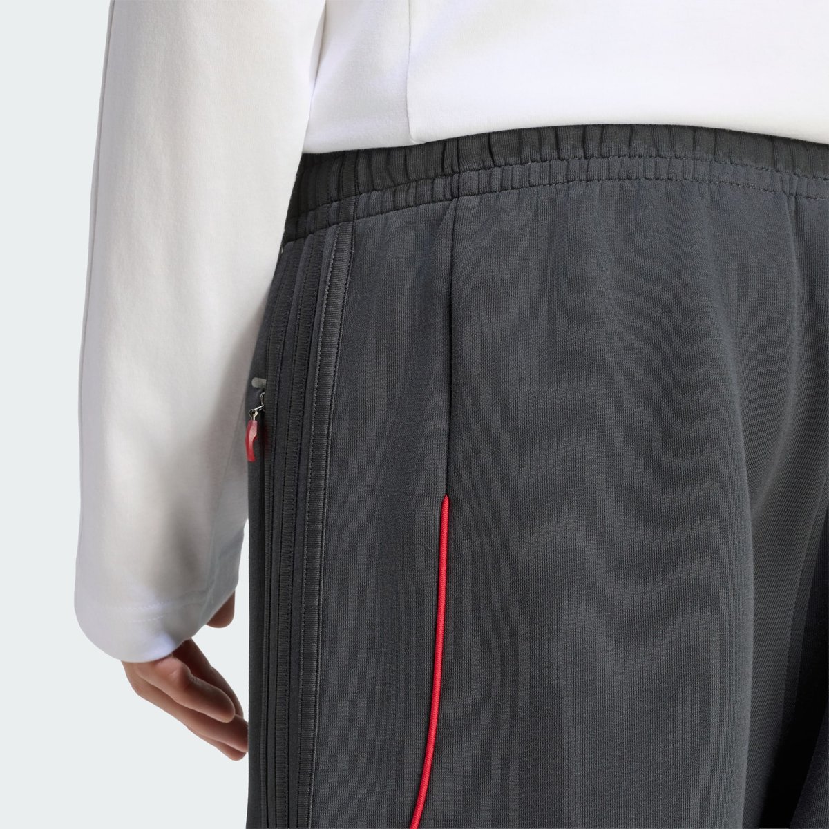 Short Liverpool Fc 26/27 Originals Teamgeist 26 Short Liverpool Fc 26/27 Originals Teamgeist 26 carbon, adidas Originals
