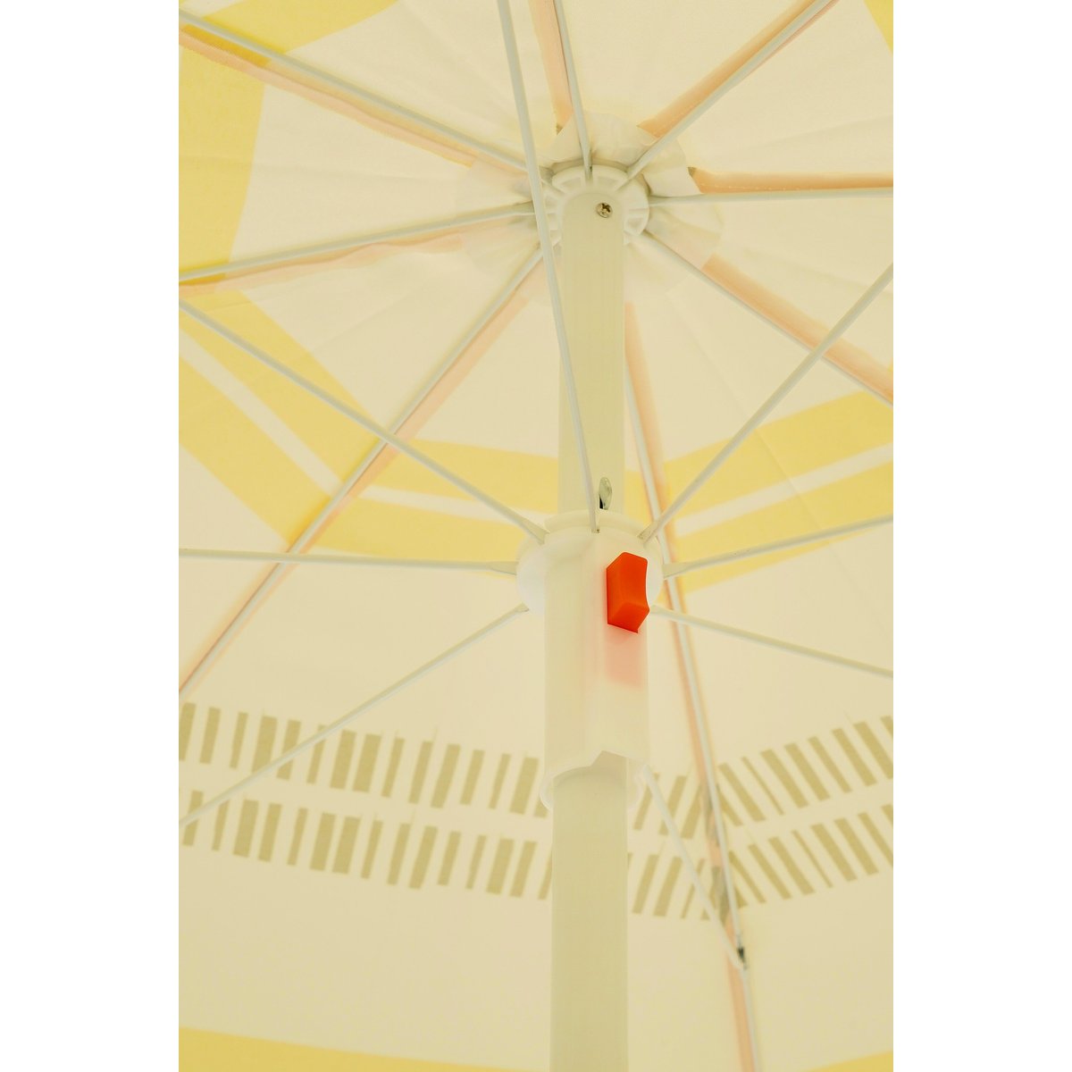 Parasol de plage à rayures STRIPE jaune, MICA DECORATIONS