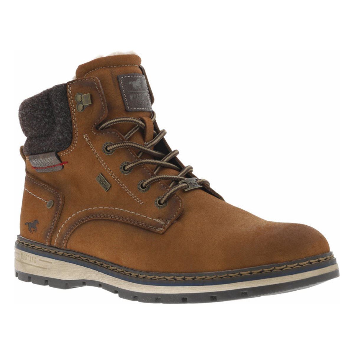 Bottines cognac à talon plat pourvues d'une fermeture zippée et de lacets cognac, MUSTANG