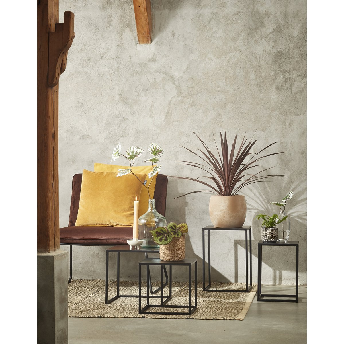 Lot de 2 tables d'appoint GOA noir, MICA DECORATIONS