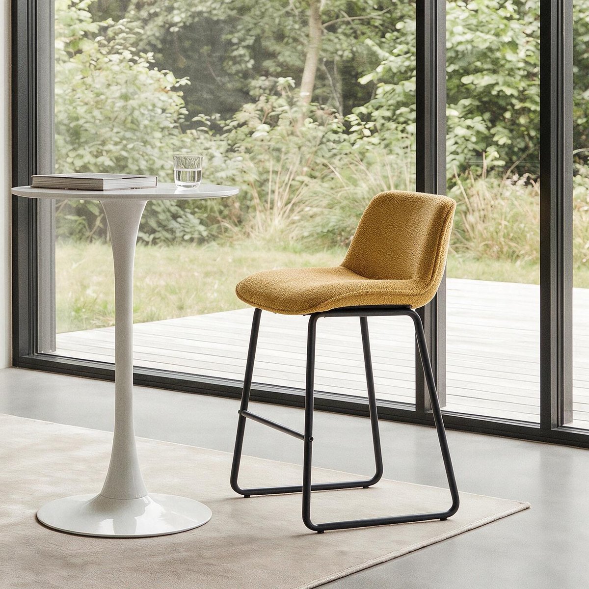 Lot de 2 tabourets de bar en métal CORIA jaune, NORDLYS