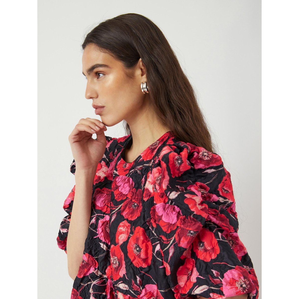 Mini-Robe black, YAS