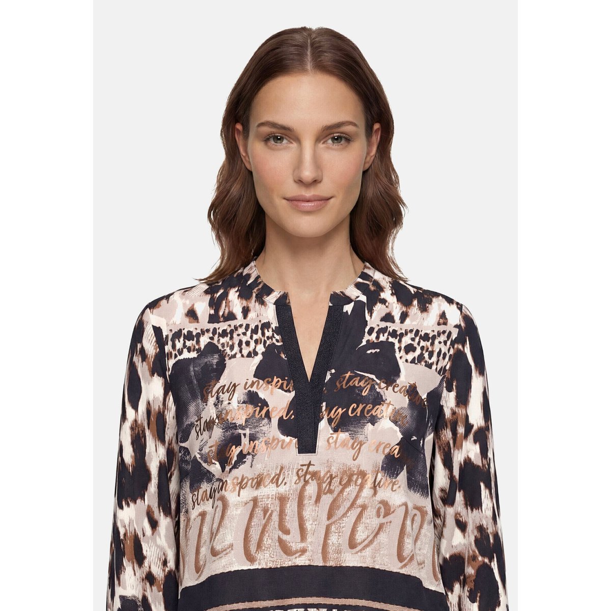 Chemisier long à col droit beige/noir, BETTY BARCLAY