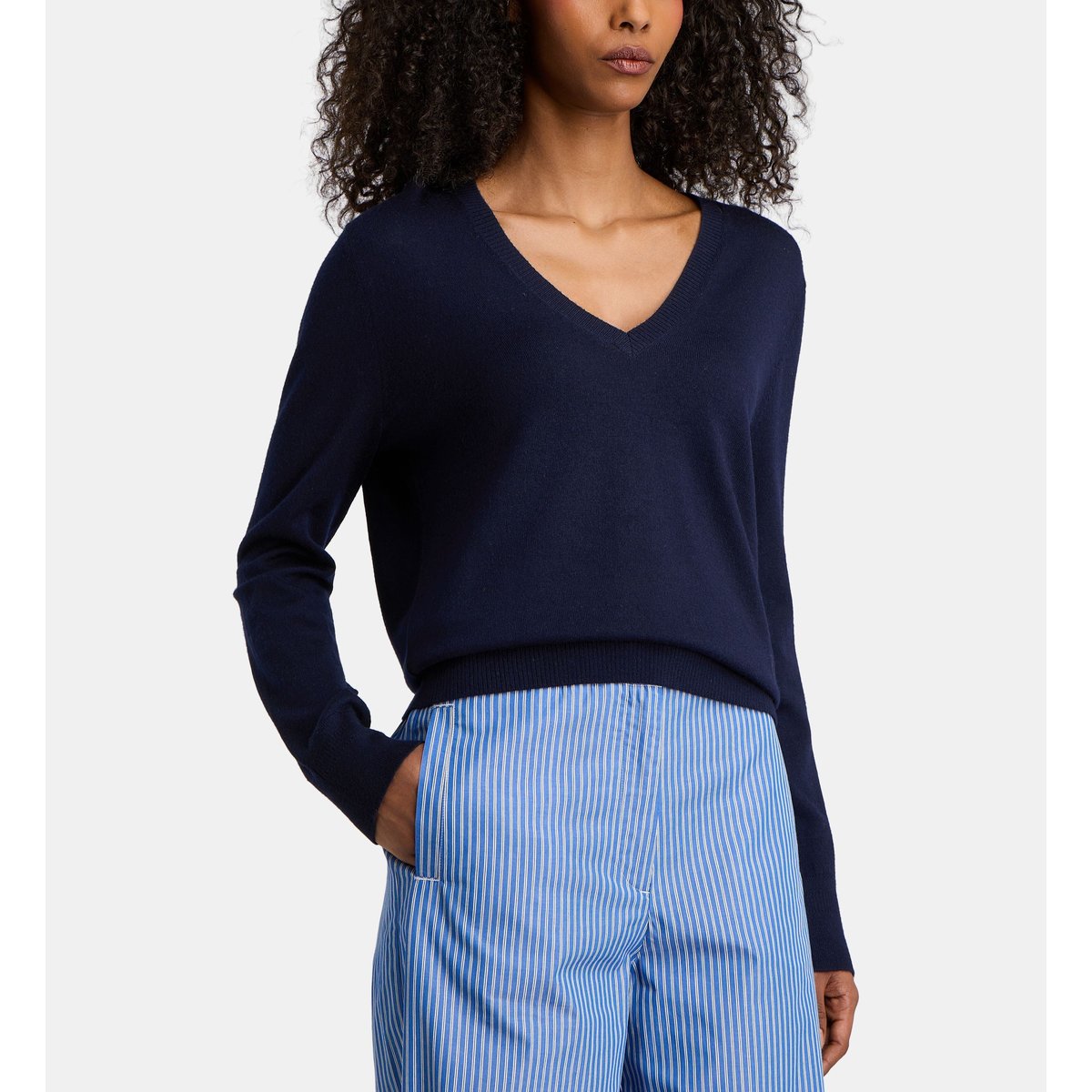 Pull lux en laine mérinos unie bleu marine, JODHPUR