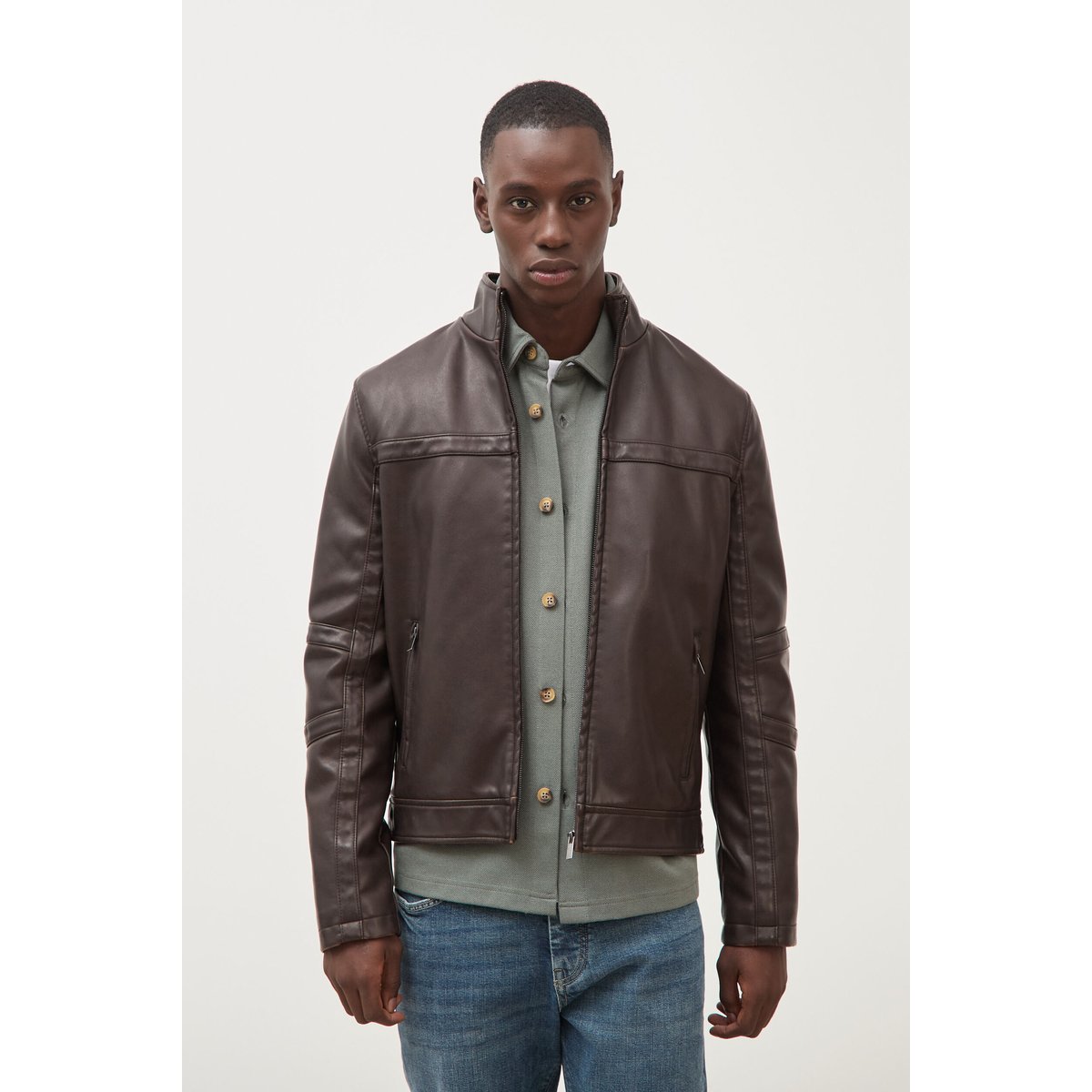 Blouson cintré similicuir col montant marron foncé, BONOBO