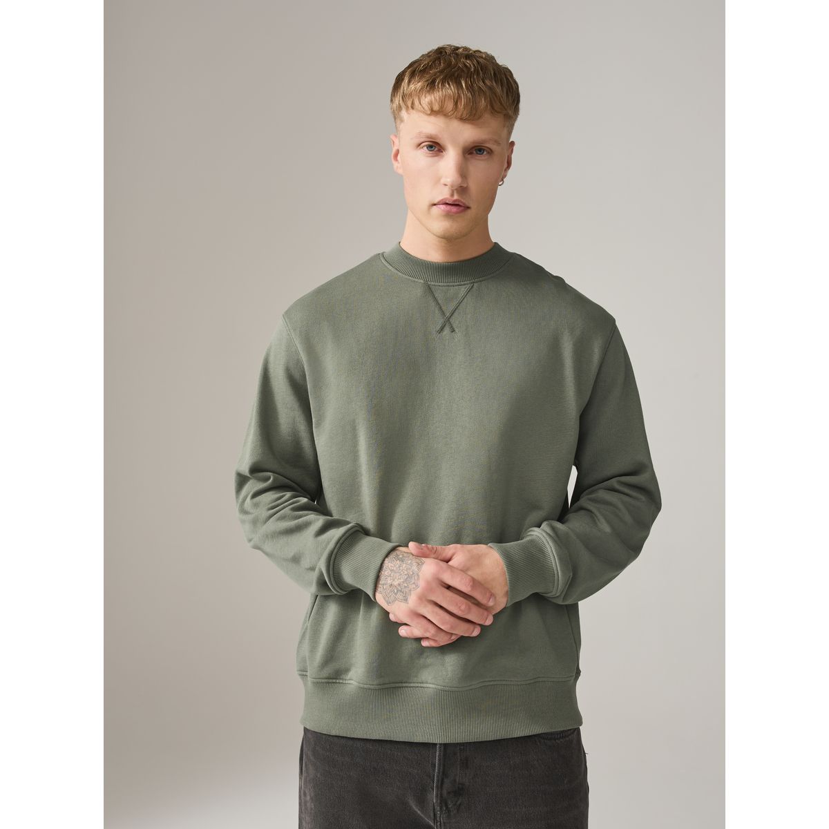 Sweat ras du cou en jersey de coton, lot 2 bleu marine/vert olive, NEXT