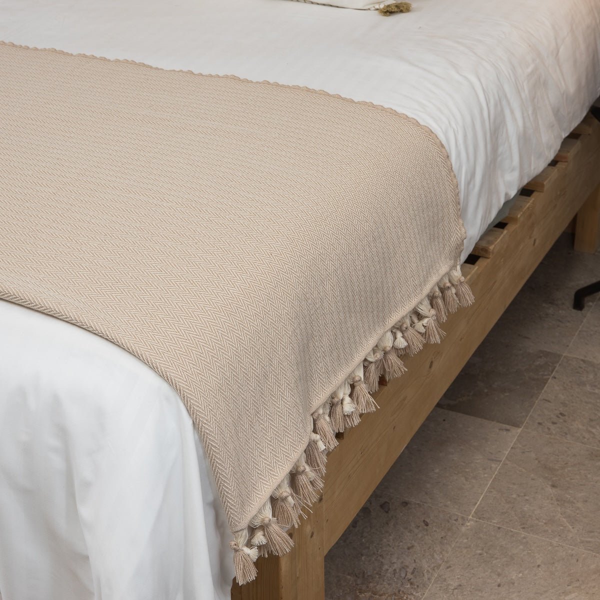 Plaid laine GSTAAD taupe clair, FEBRONIE