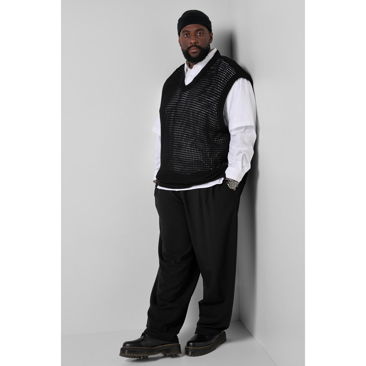 Pull sans manches, esprit streetwear noir, STHUGE