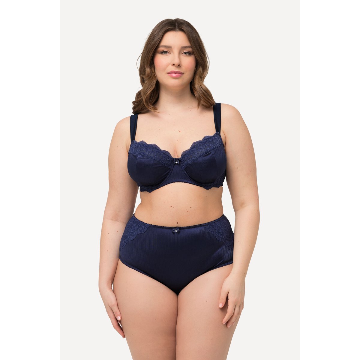 Soutien-gorge à armatures bleu nuit, ULLA POPKEN