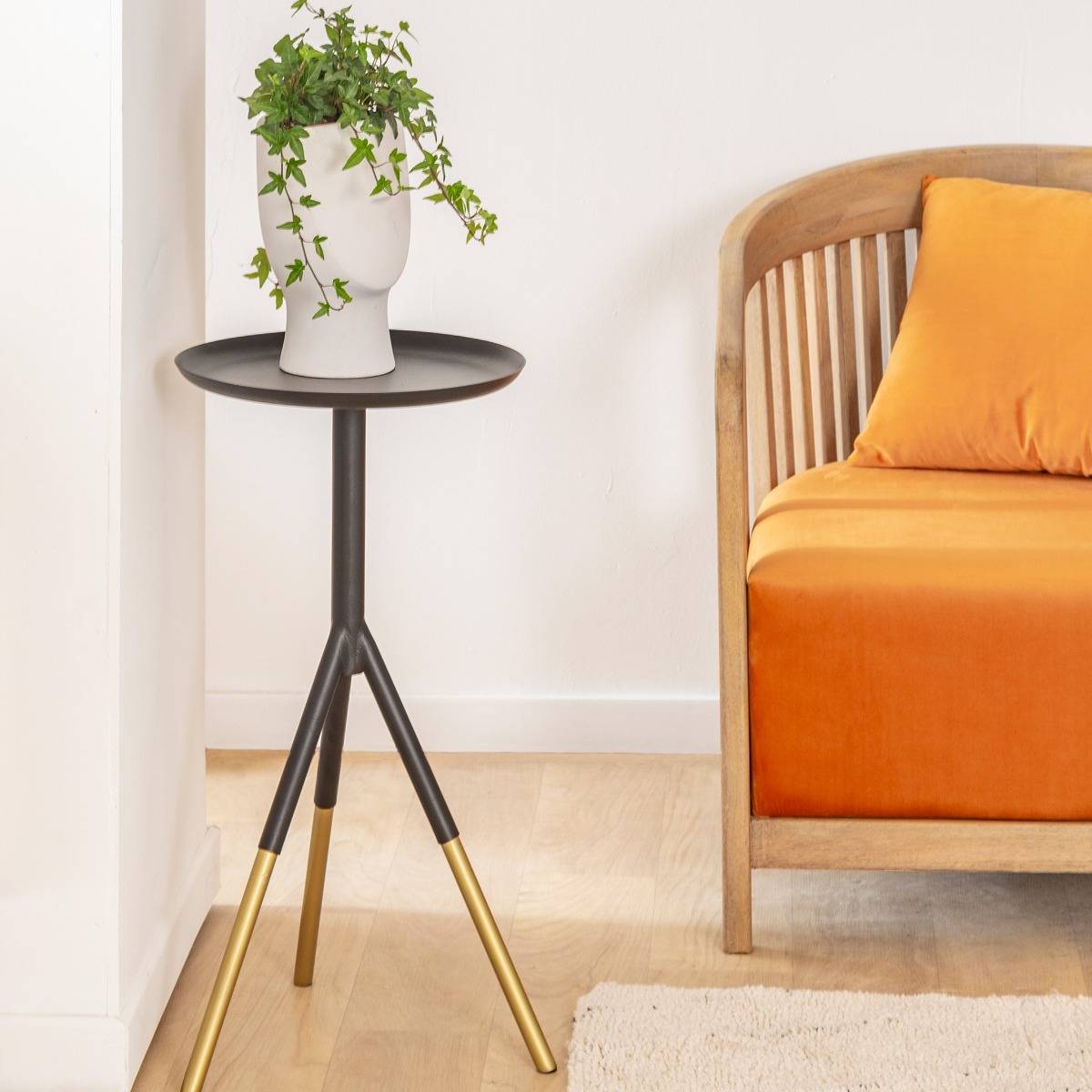 Fauteuil en bois de manguier TÉRENCE orange, MADE IN MEUBLES