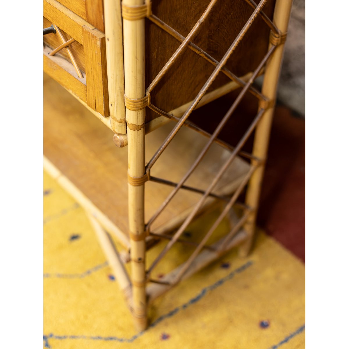 Charmante armoire en rotin Blandine N°544 - Bon état beige, DEBONGOUT