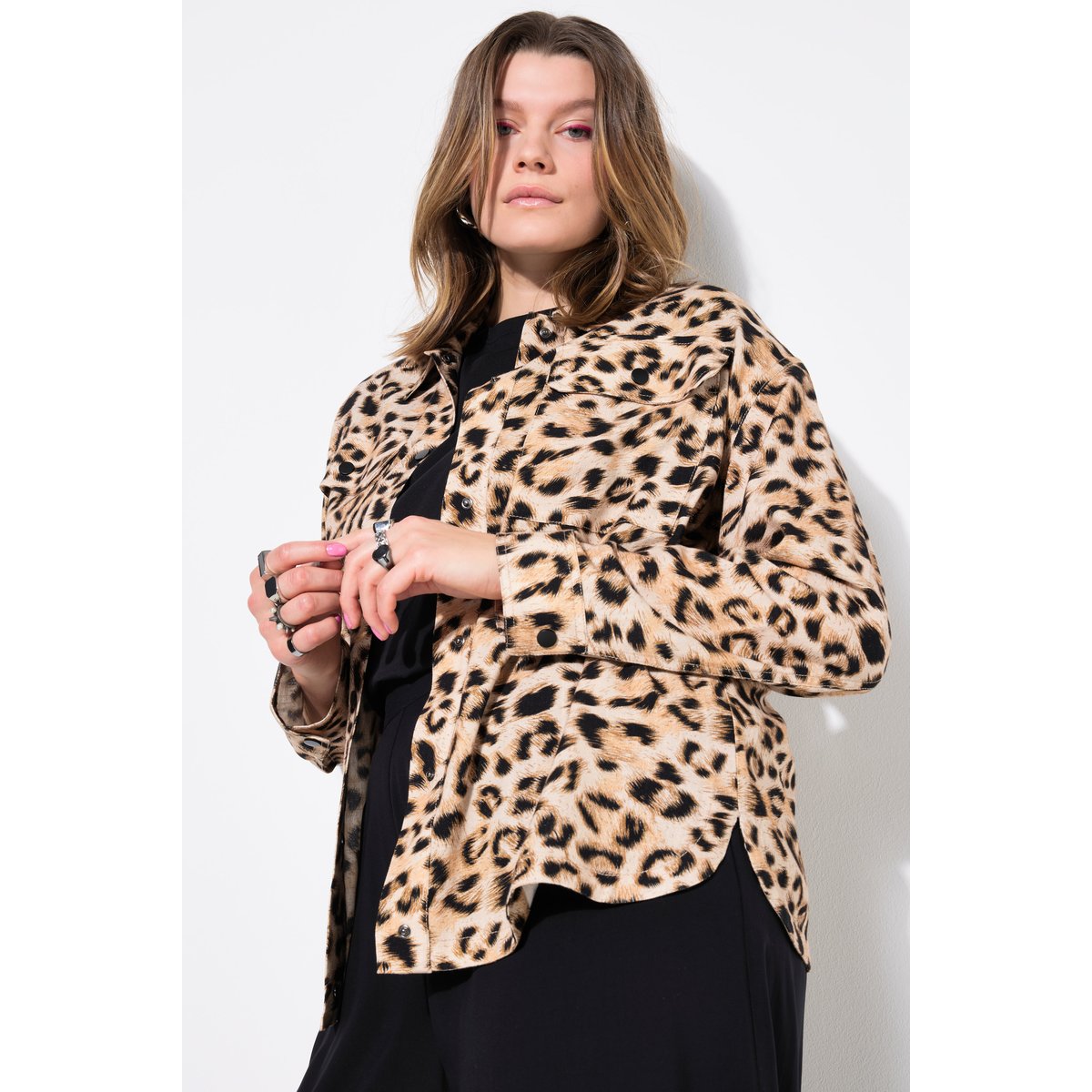 Veste-chemisier coupe Boxy beige, STUDIO UNTOLD