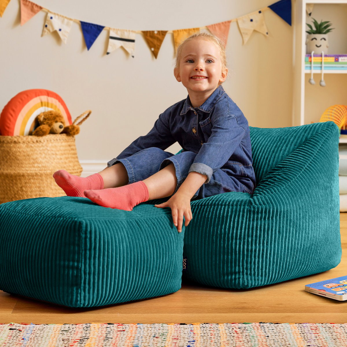 Pouf fauteuil enfant avec repose-pied carré en velours côtelé Oeko-Tex® - NATALIA bleu canard, ICON