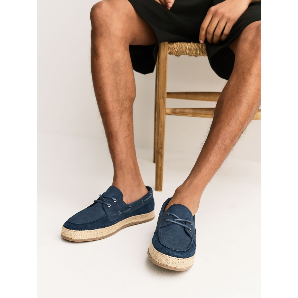 Chaussures bateau en daim et semelle jute bleu, NEXT