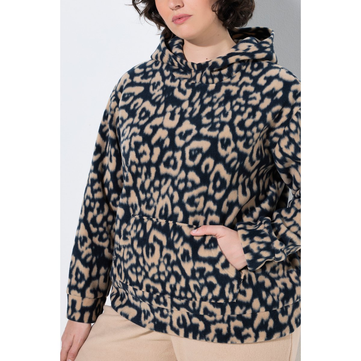 Sweat-shirt à capuche en polaire marine, ULLA POPKEN