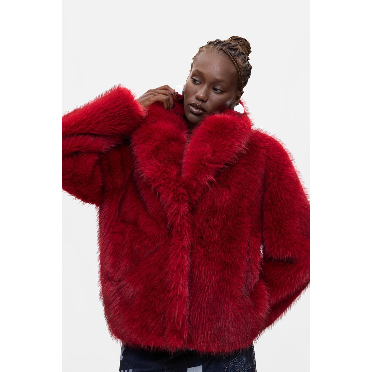 Manteau court rouge, DESIGUAL