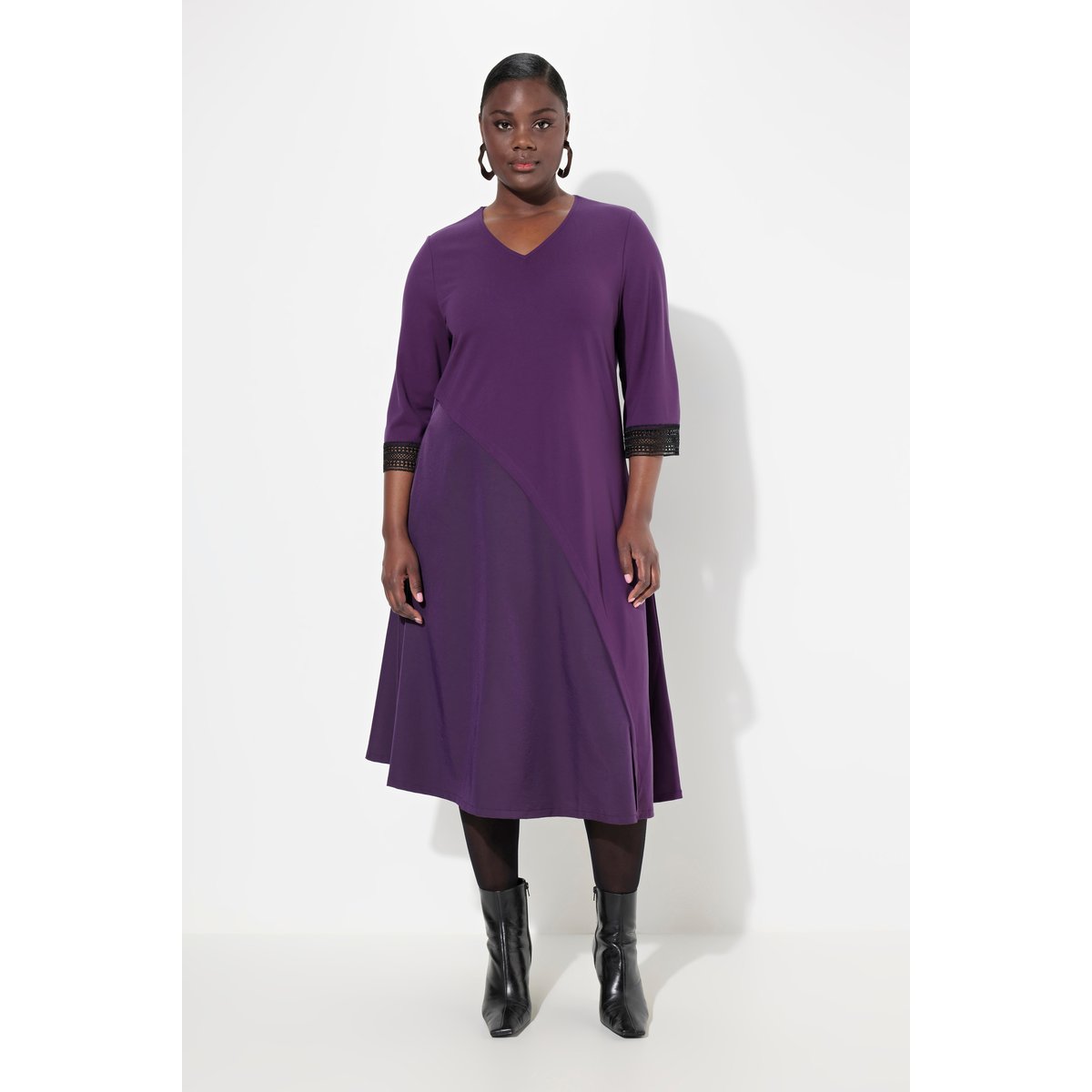 Robe en point de Rome violet foncé, ULLA POPKEN