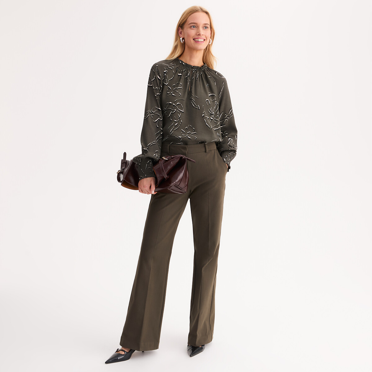 Floral V-Neck Blouse with Long Sleeves khaki print, ANNE WEYBURN