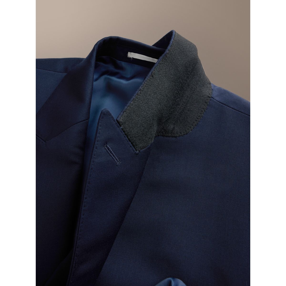 Veste de costume ajustée croisée laine signature bleu marine, NEXT