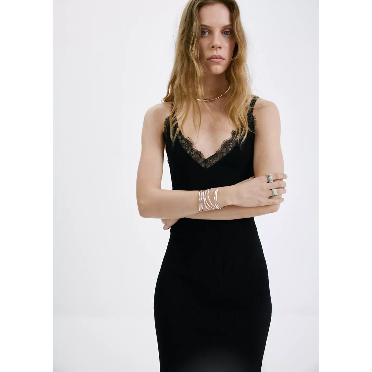 Robe asymétrique lingerie noir, MANGO