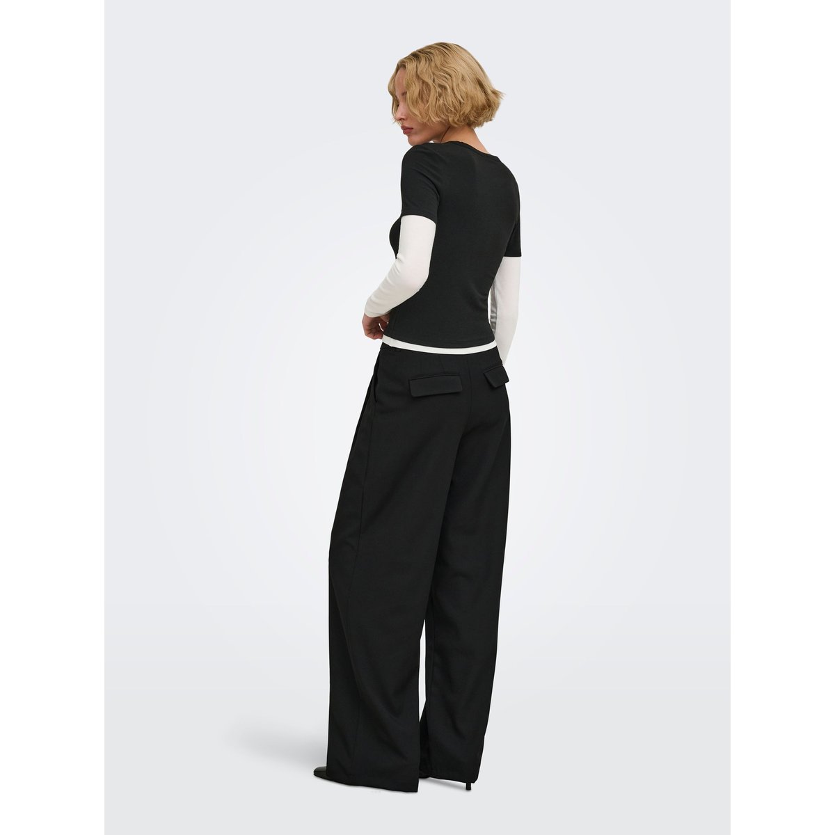Top black 1, ONLY