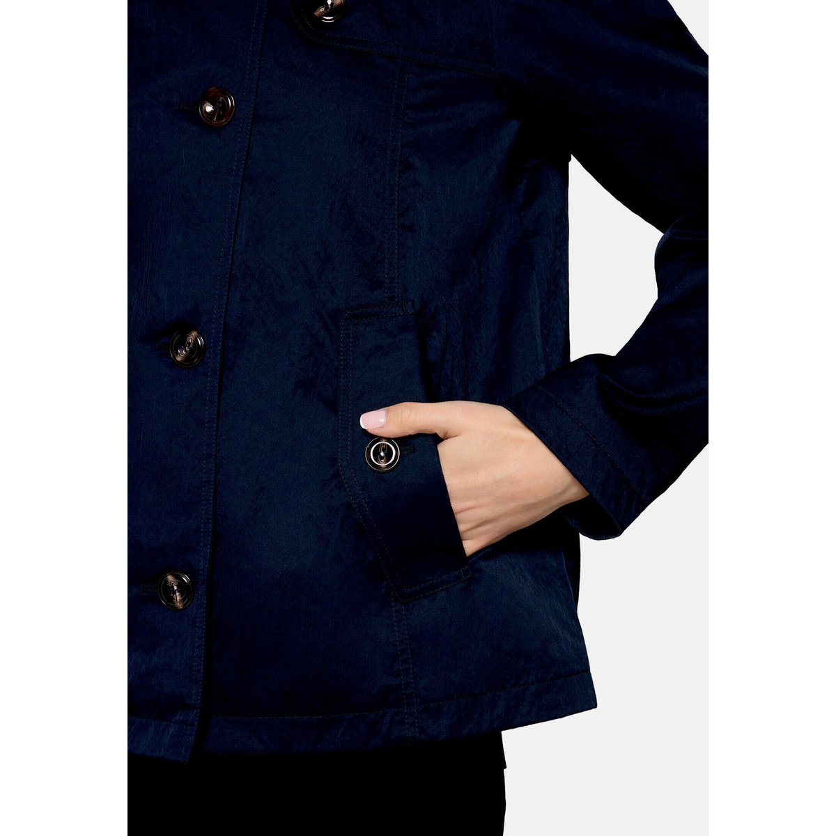 Manteau court à col bleu foncé, BETTY BARCLAY
