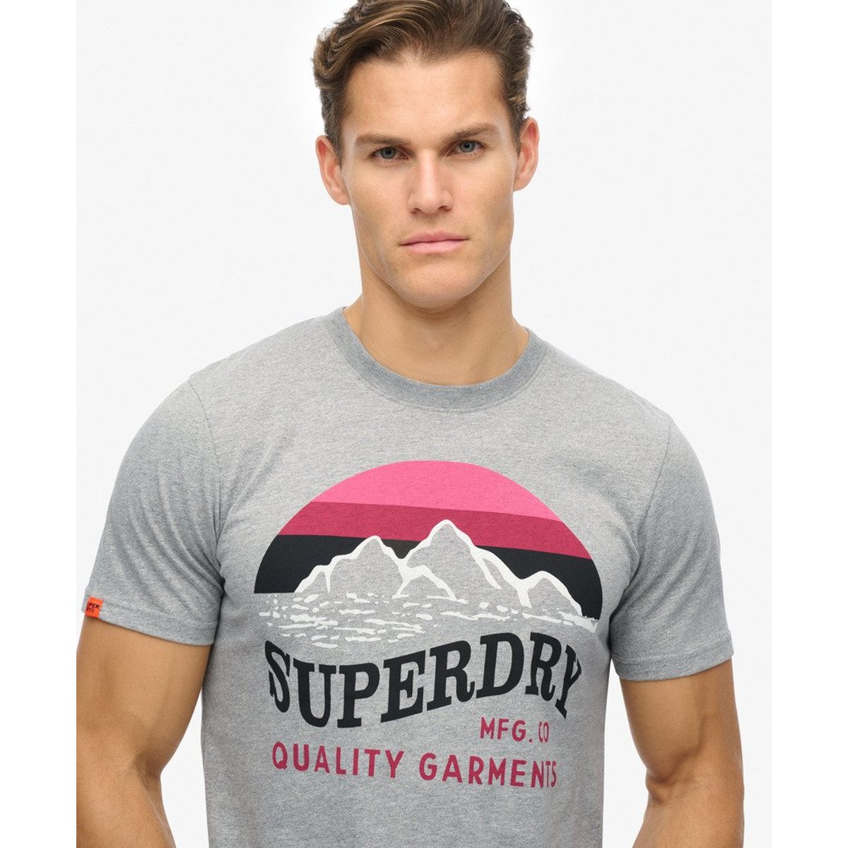 T-shirt décontracté classique Great Outdoors gris poussière clair, SUPERDRY