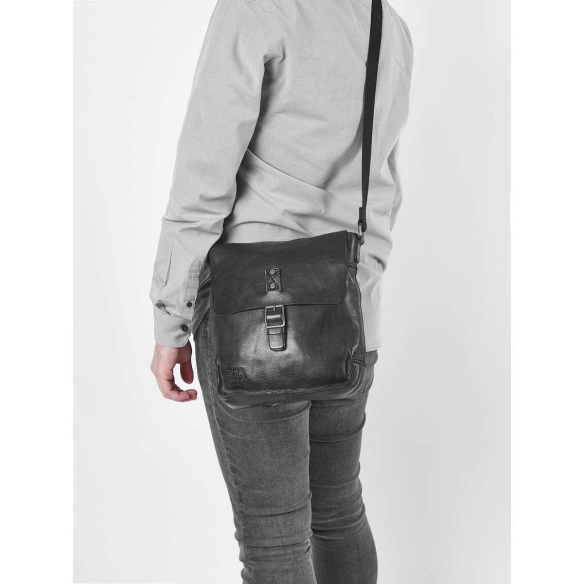 Sac bandoulière Traveler cuir black, BASILIC PEPPER