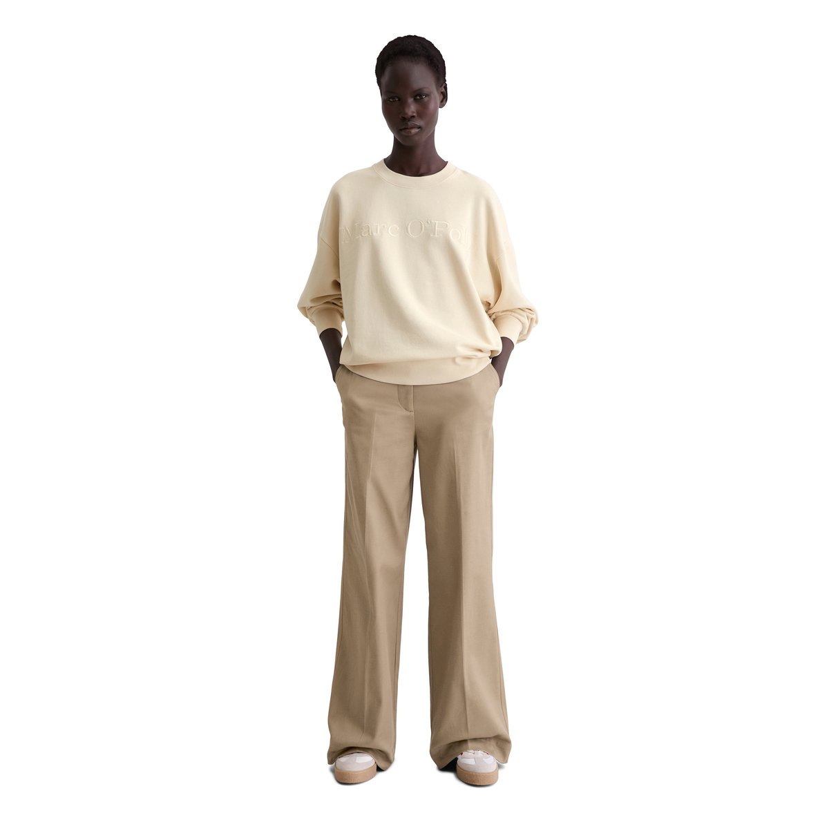 Sweat-shirt à logo relaxed en coton organique blanc naturel, MARC O'POLO