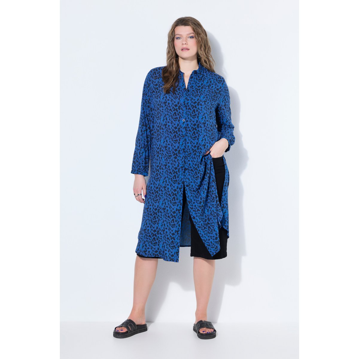 Tunique, imprimé léopard, manches longues bleu cobalt, STUDIO UNTOLD