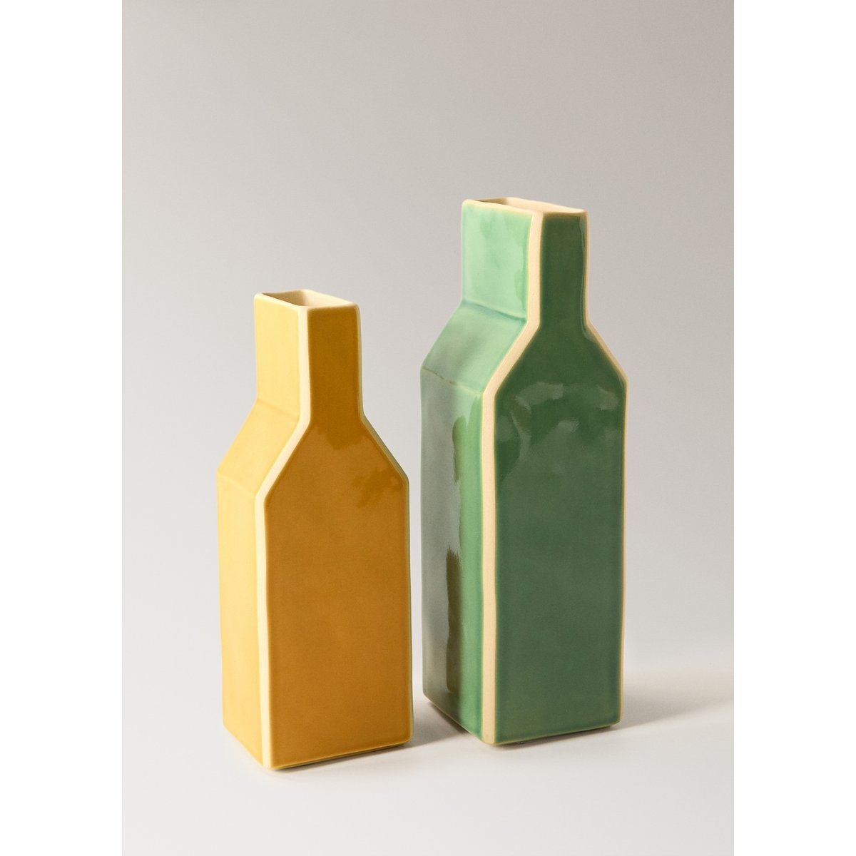 Vase en grès effet contraste de couleur grand format vert, MANGO HOME