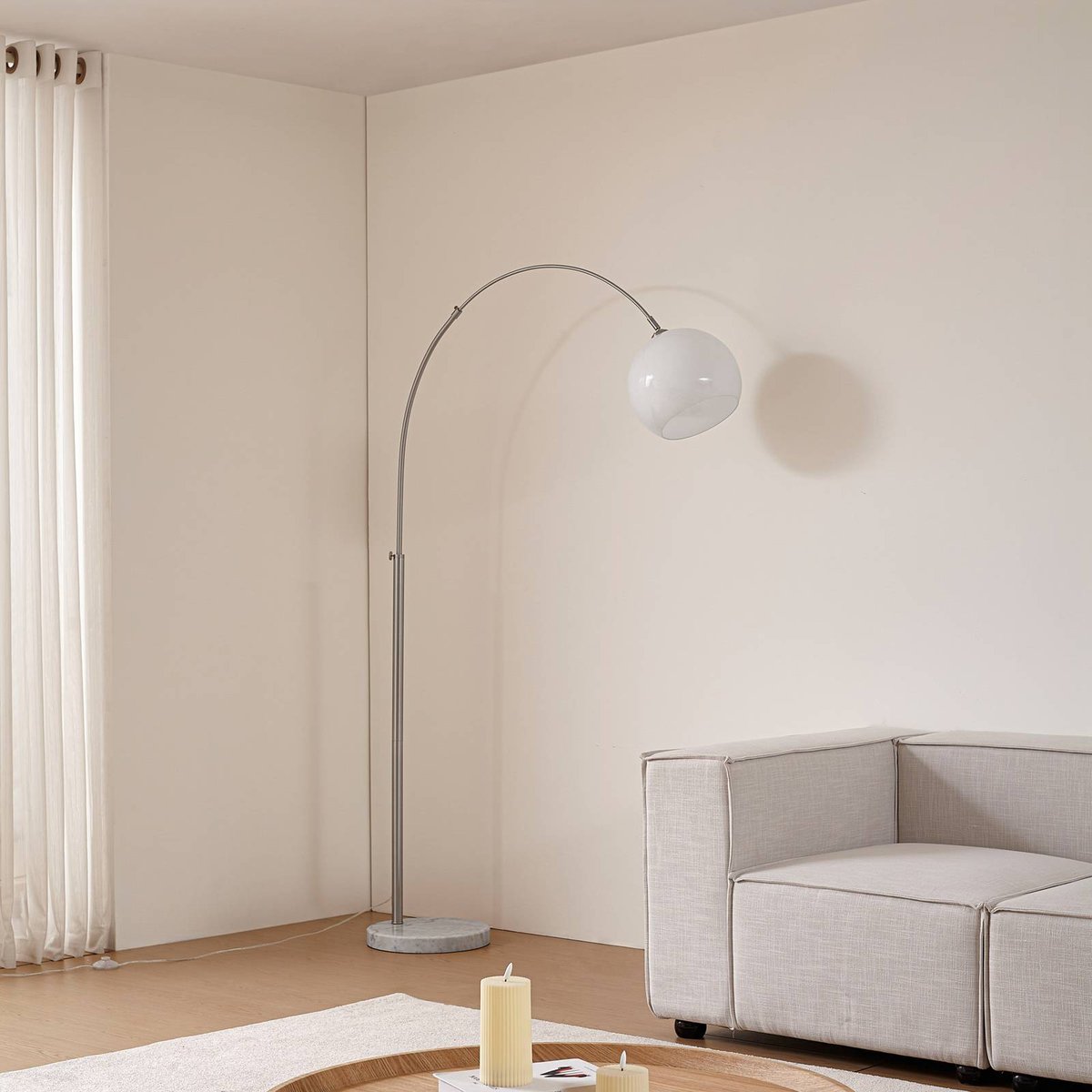Lampadaire en métal moderne, Alverton blanc, nickel, LINDBY