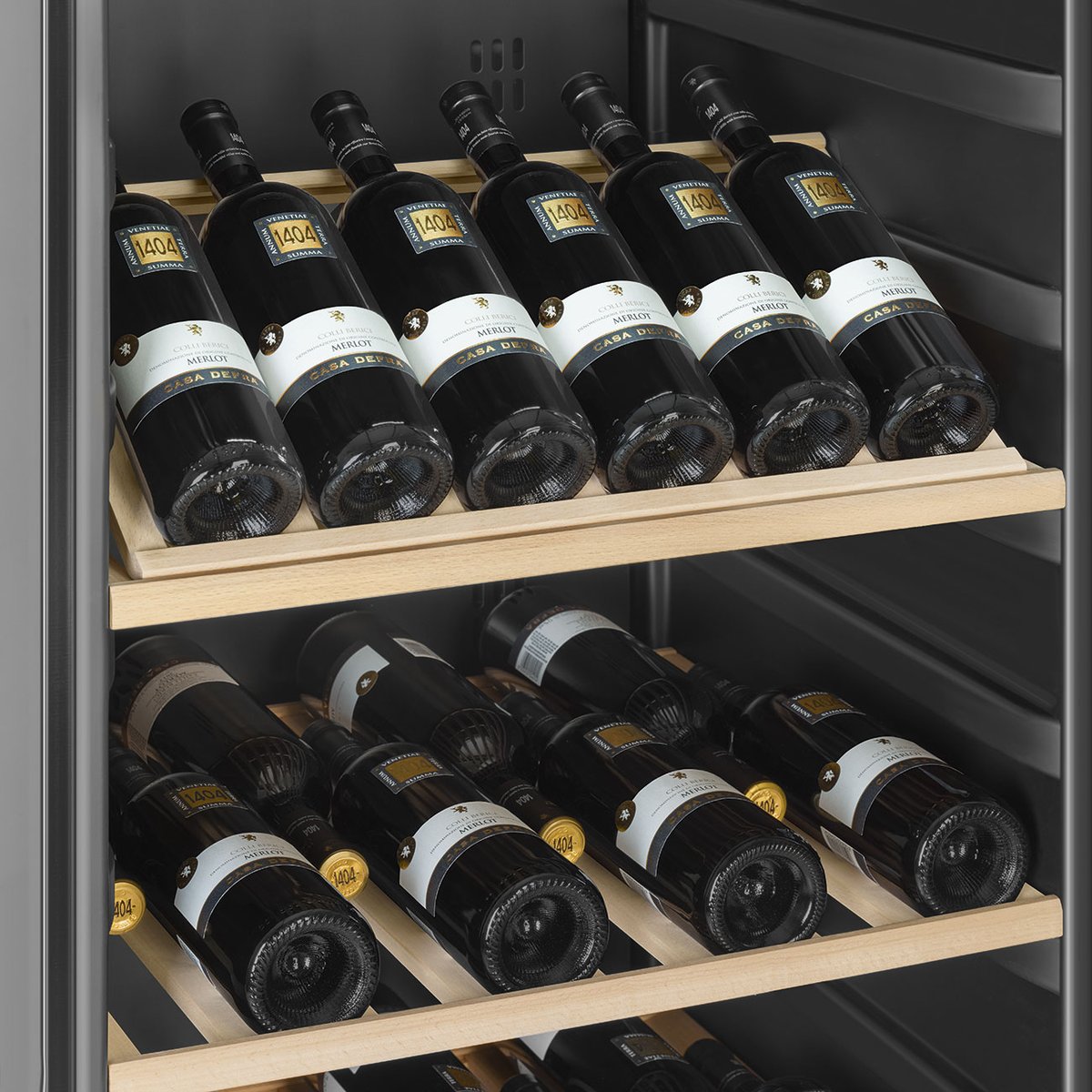 Cave à vin 197 bouteilles poignée à droite inox anti-trace, SMEG