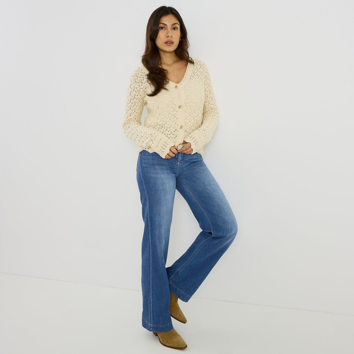 Gilet à boutons col V blanc cassé, GRAIN DE MALICE