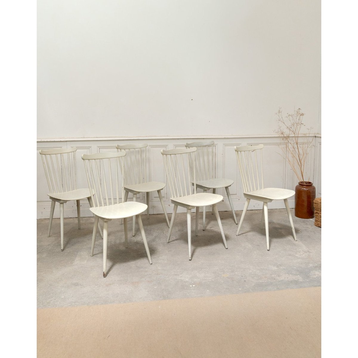 Lot de six chaises Baumann blanc crème Claude N°1391 - Bon état blanc, DEBONGOUT