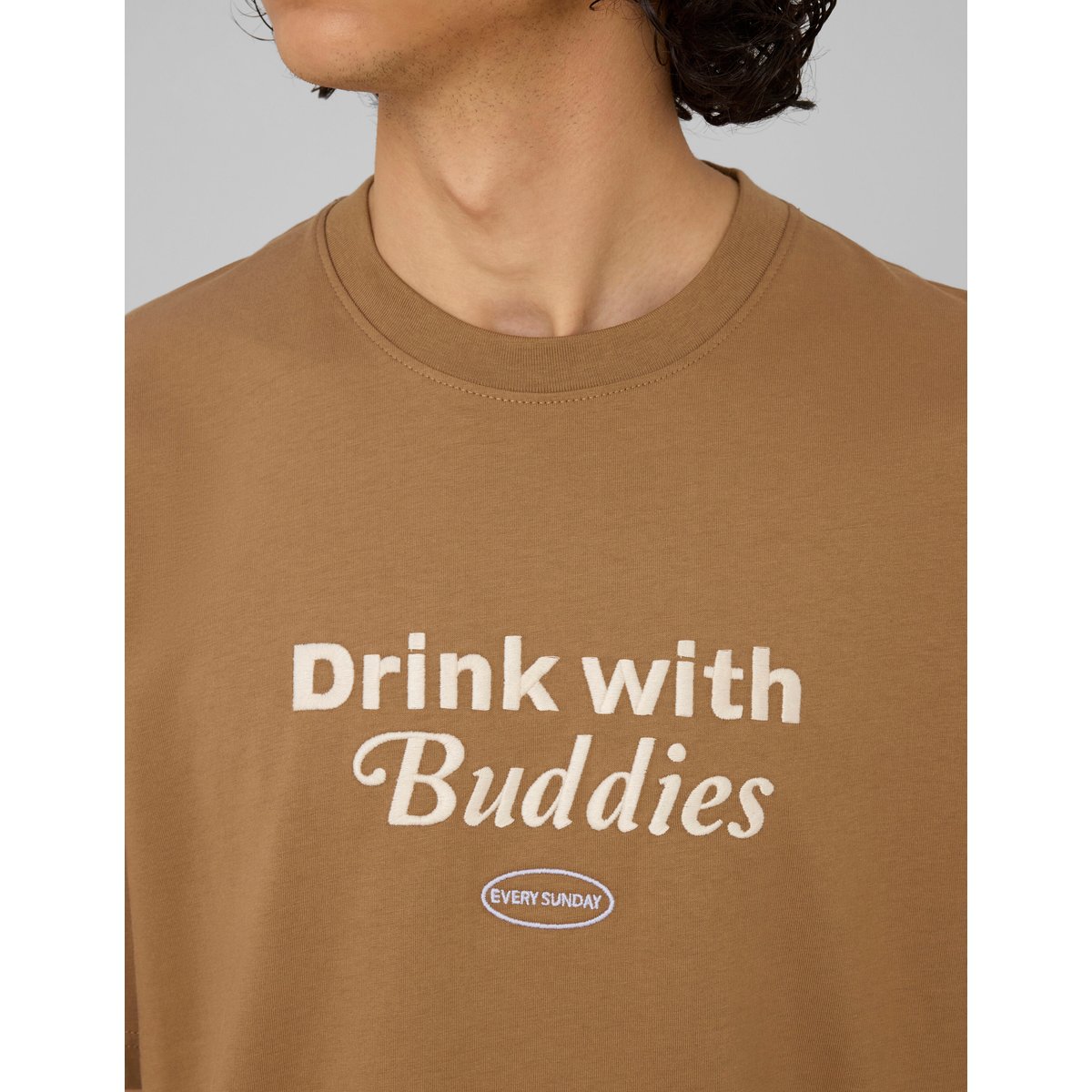 T-shirt imprimé et brodé camel, BZB