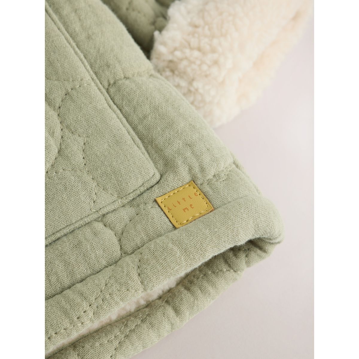 Veste bébé matelassée avec ours effet froissé vert sauge, NEXT